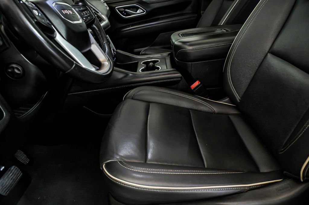 Used 2022 GMC Yukon XL SLT w/ SLT Premium Package AWD/4WD image 13