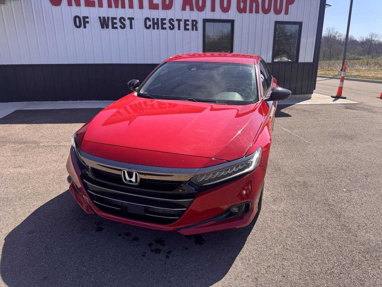Used 2022 Honda Accord Sport image 2