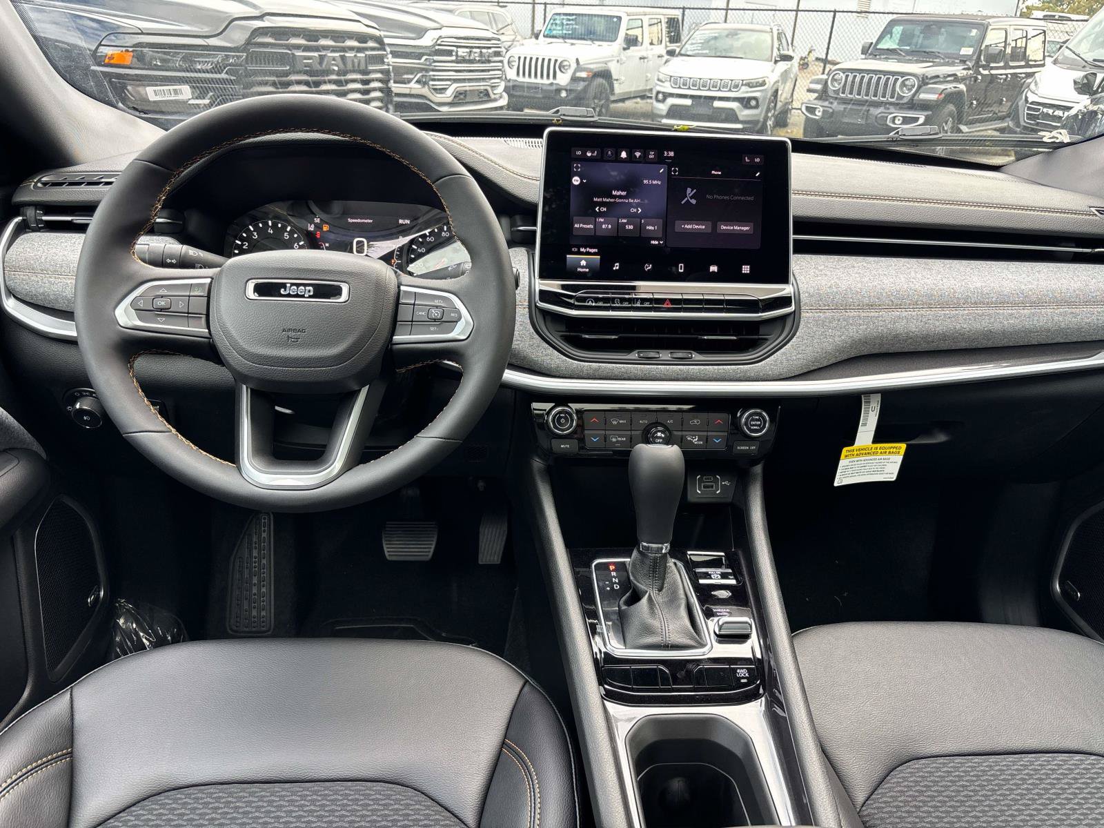 New 2026 Jeep Compass Latitude AWD/4WD image 9