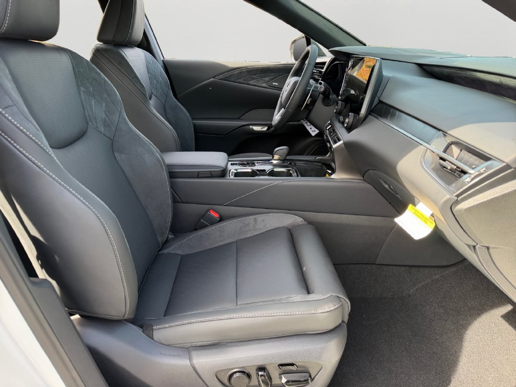 New 2026 Lexus RX 350h AWD/4WD image 5