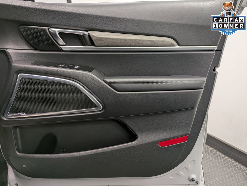 Certified 2022 Kia Telluride SX w/ Nightfall Edition Package image 28