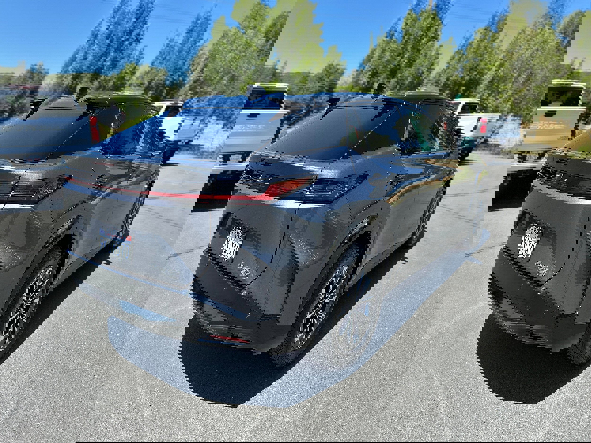 Used 2023 Lexus RZ 450e Premium image 6