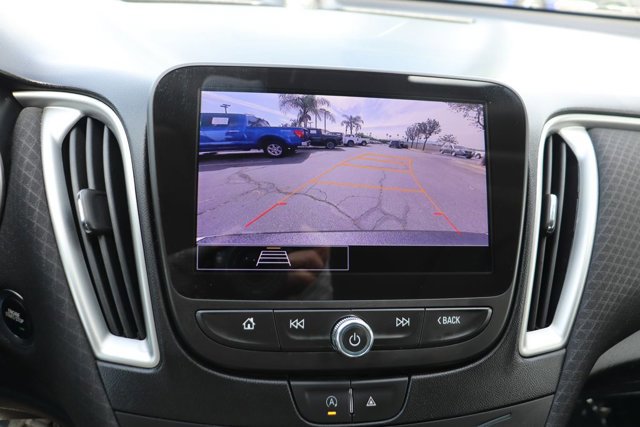 Used 2023 Chevrolet Malibu LT w/ Driver Confidence Package image 28