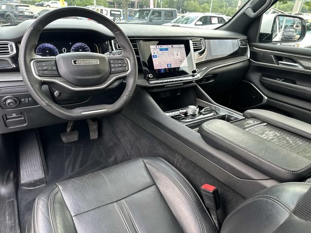 Used 2022 Jeep Wagoneer Series II w/ Convenience Group I AWD/4WD image 21