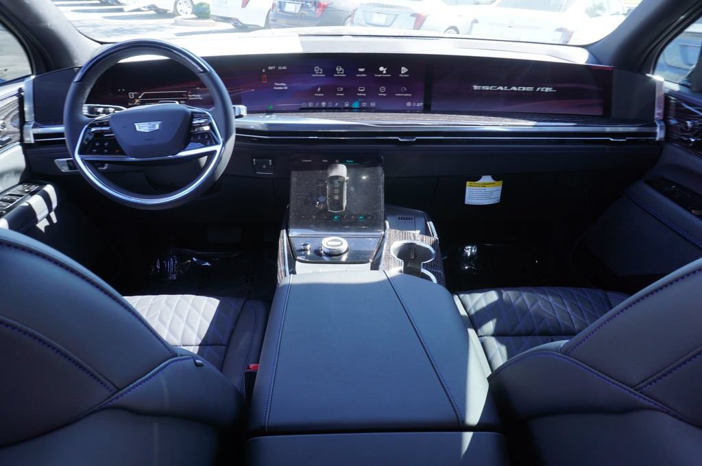 New 2026 Cadillac Escalade IQL Luxury AWD/4WD image 12