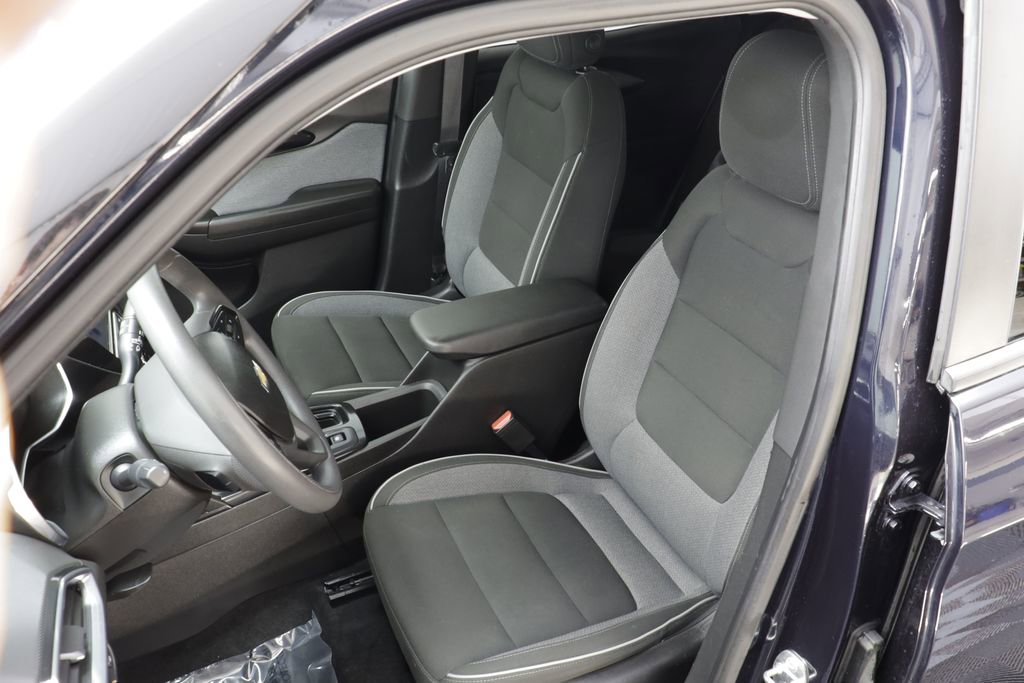 Used 2021 Chevrolet TrailBlazer LT w/ Convenience Package image 13