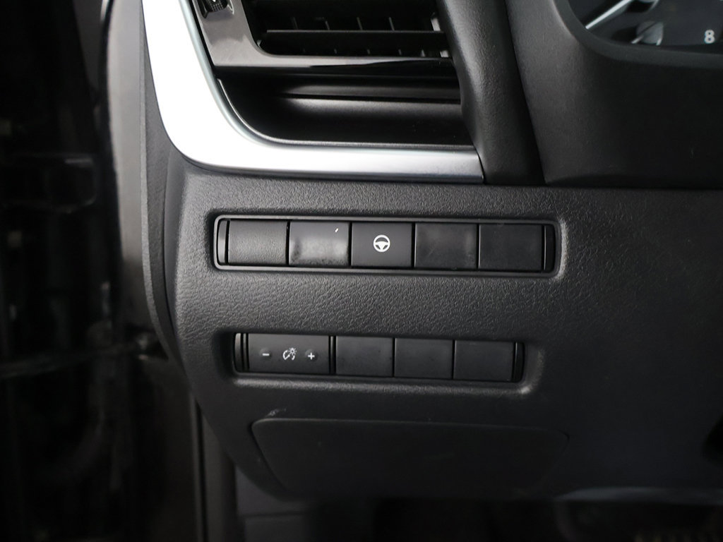 Used 2021 Nissan Rogue SV AWD/4WD image 40