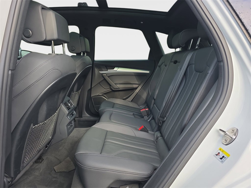 Used 2025 Audi Q5 2.0T Premium Plus image 17