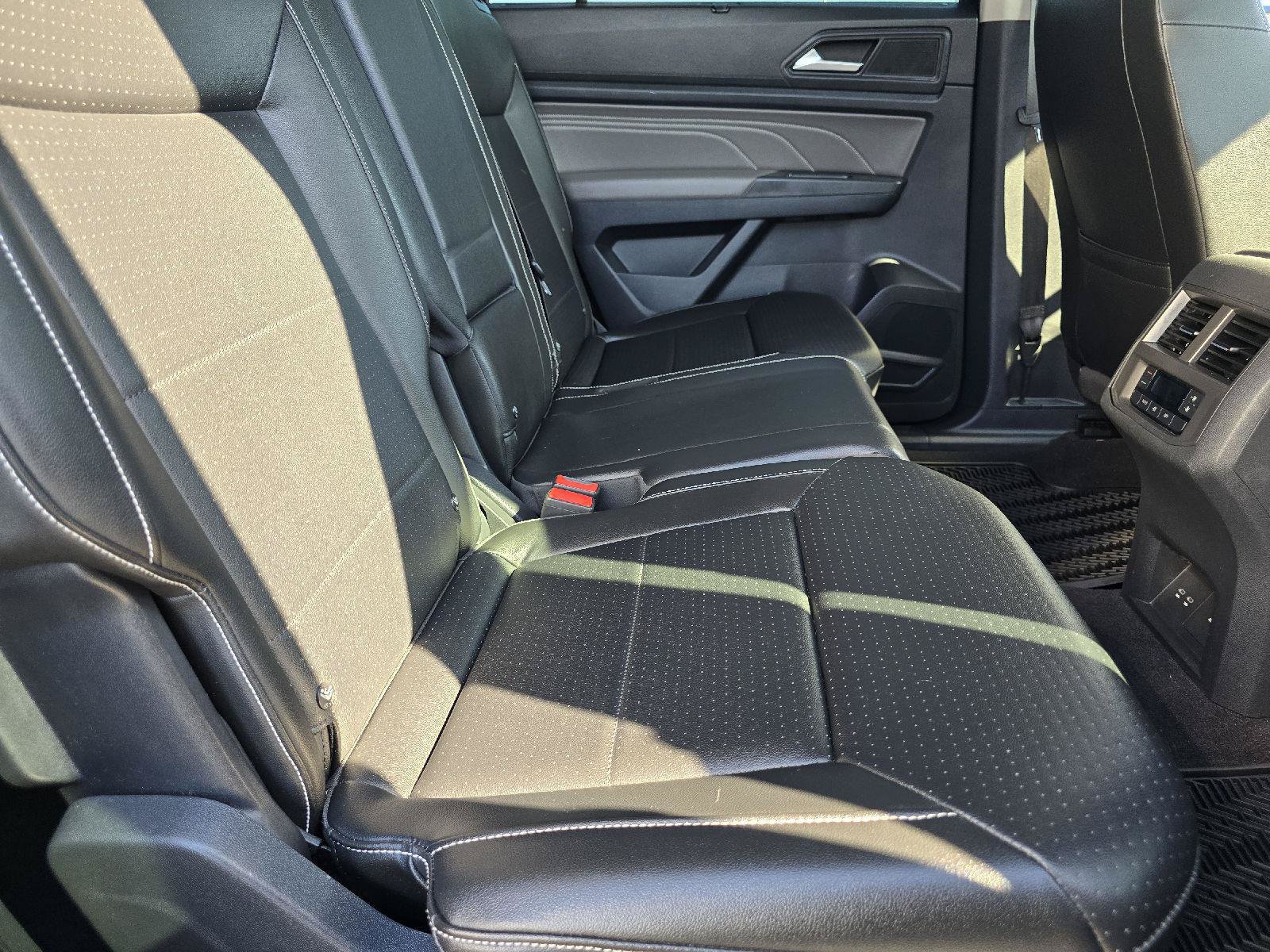 Used 2022 Volkswagen Atlas SE AWD/4WD image 13