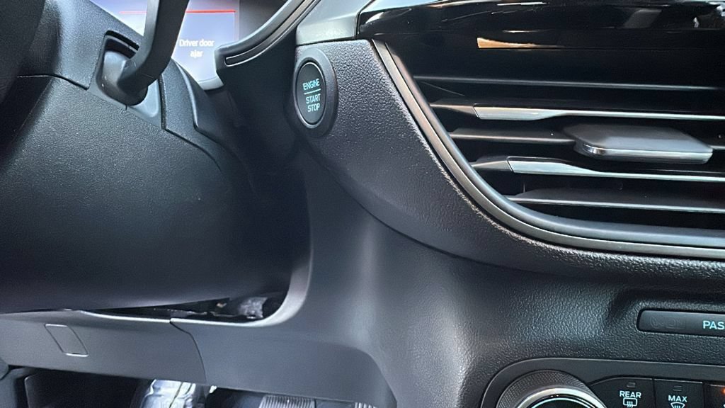New 2026 Ford Escape Active FWD image 17