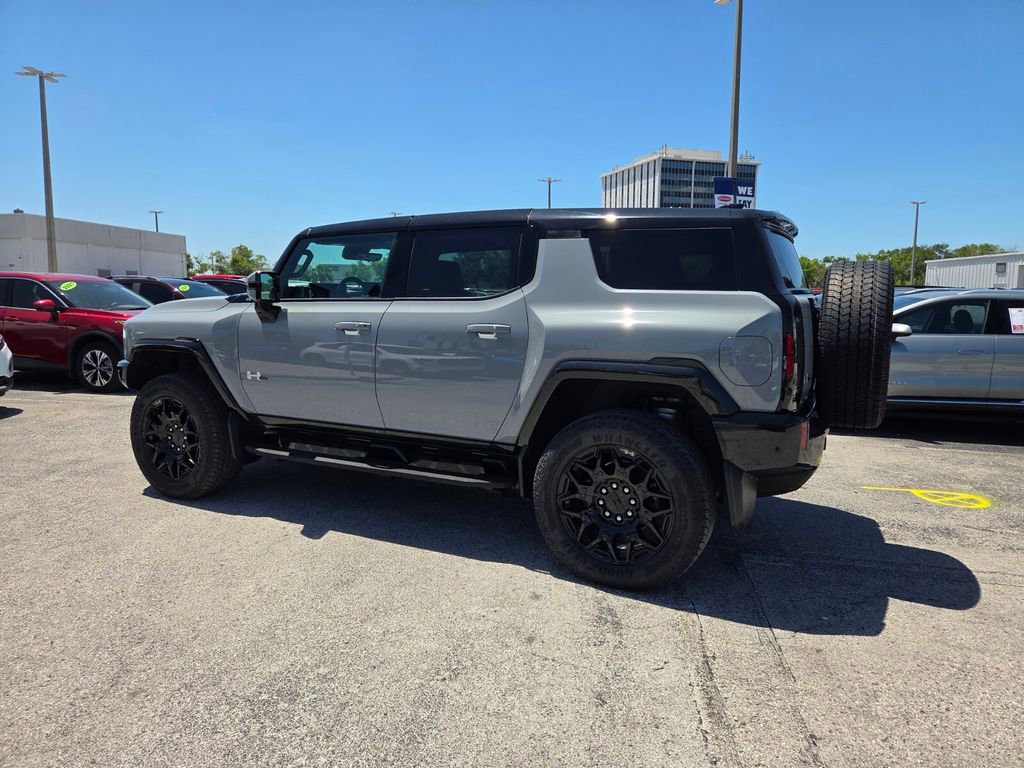 Certified 2024 GMC Hummer EV 2X AWD/4WD image 12