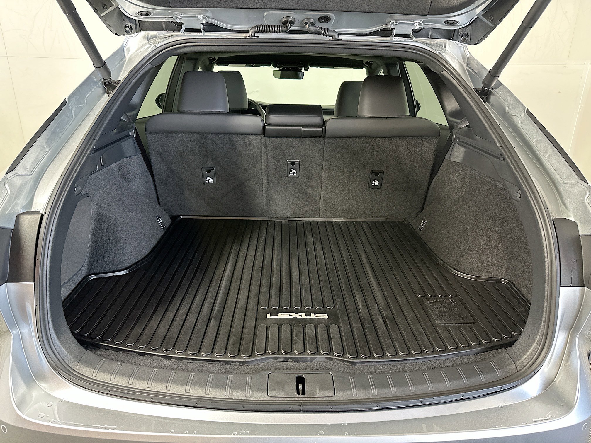 Used 2025 Lexus RX 350 F Sport w/ Convenience Package image 25