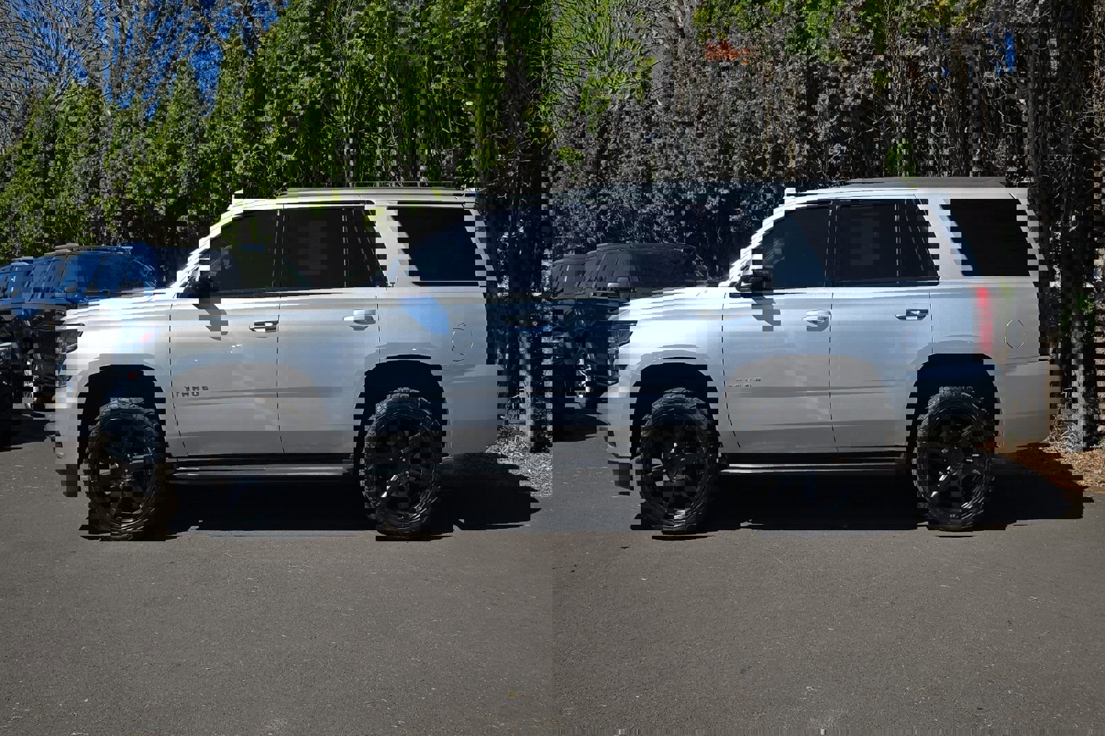 Used 2017 Chevrolet Tahoe LT image 7