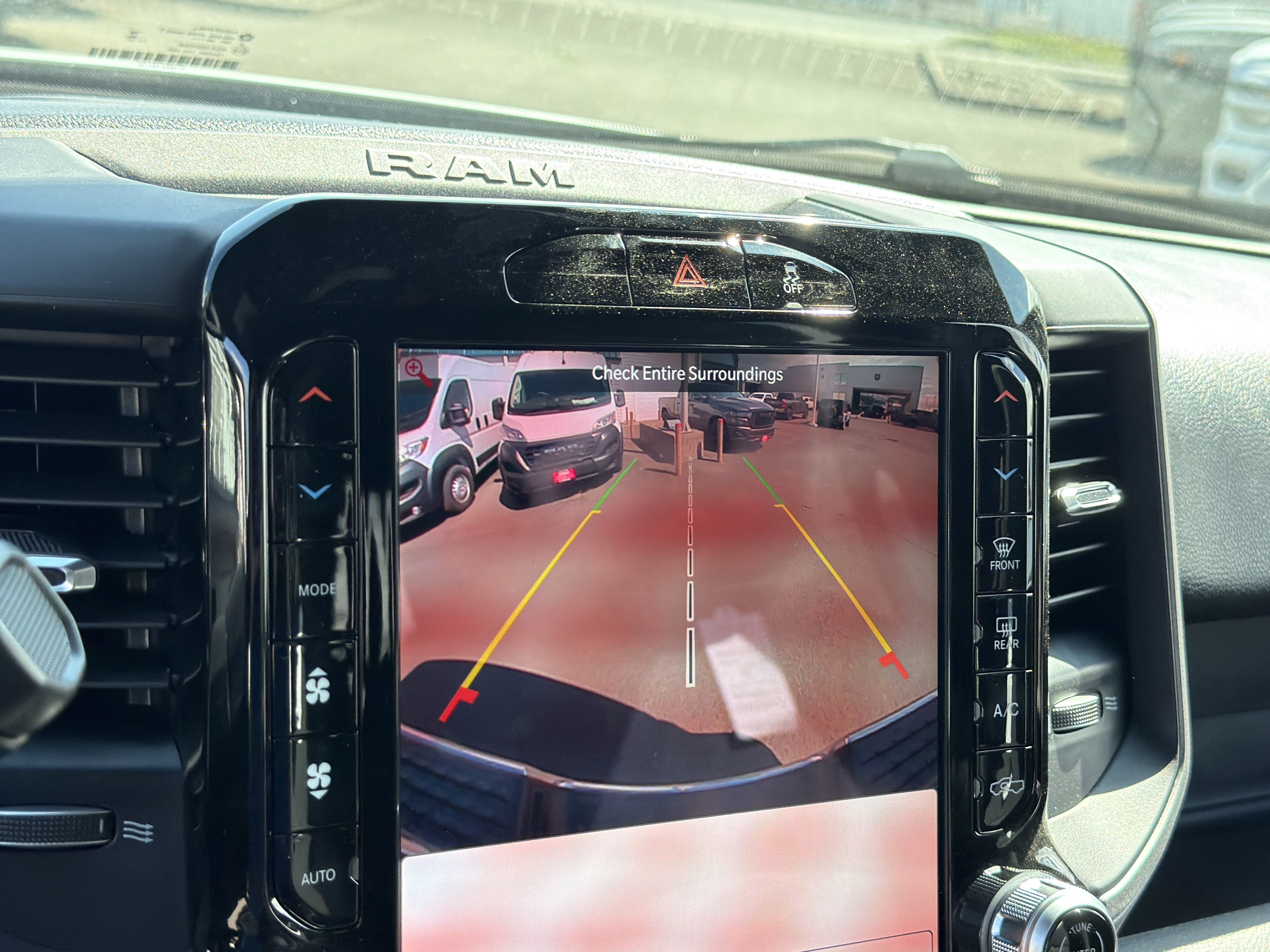 New 2026 RAM 3500 Tradesman AWD/4WD image 22