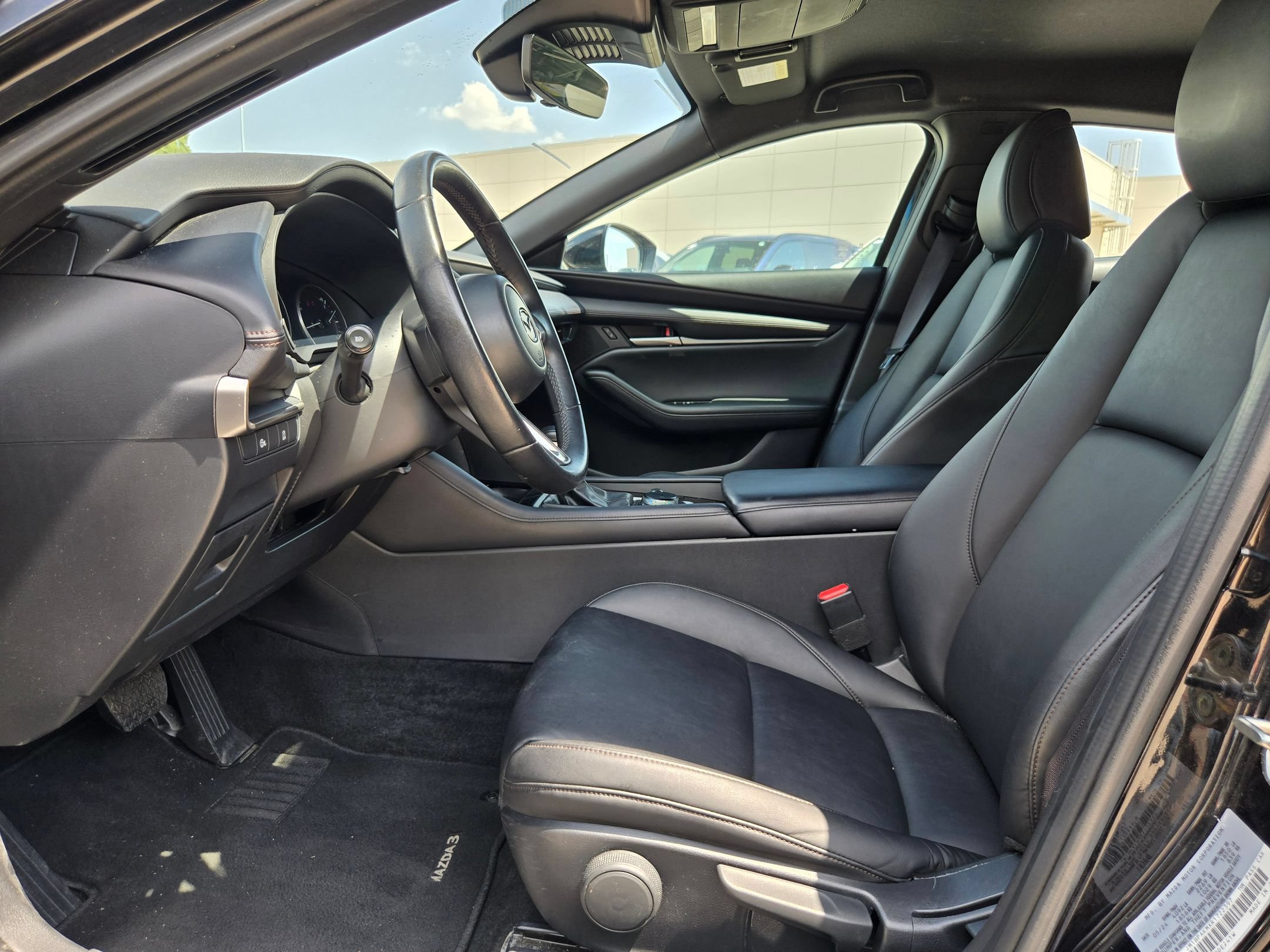 Used 2024 MAZDA MAZDA3 s FWD image 9