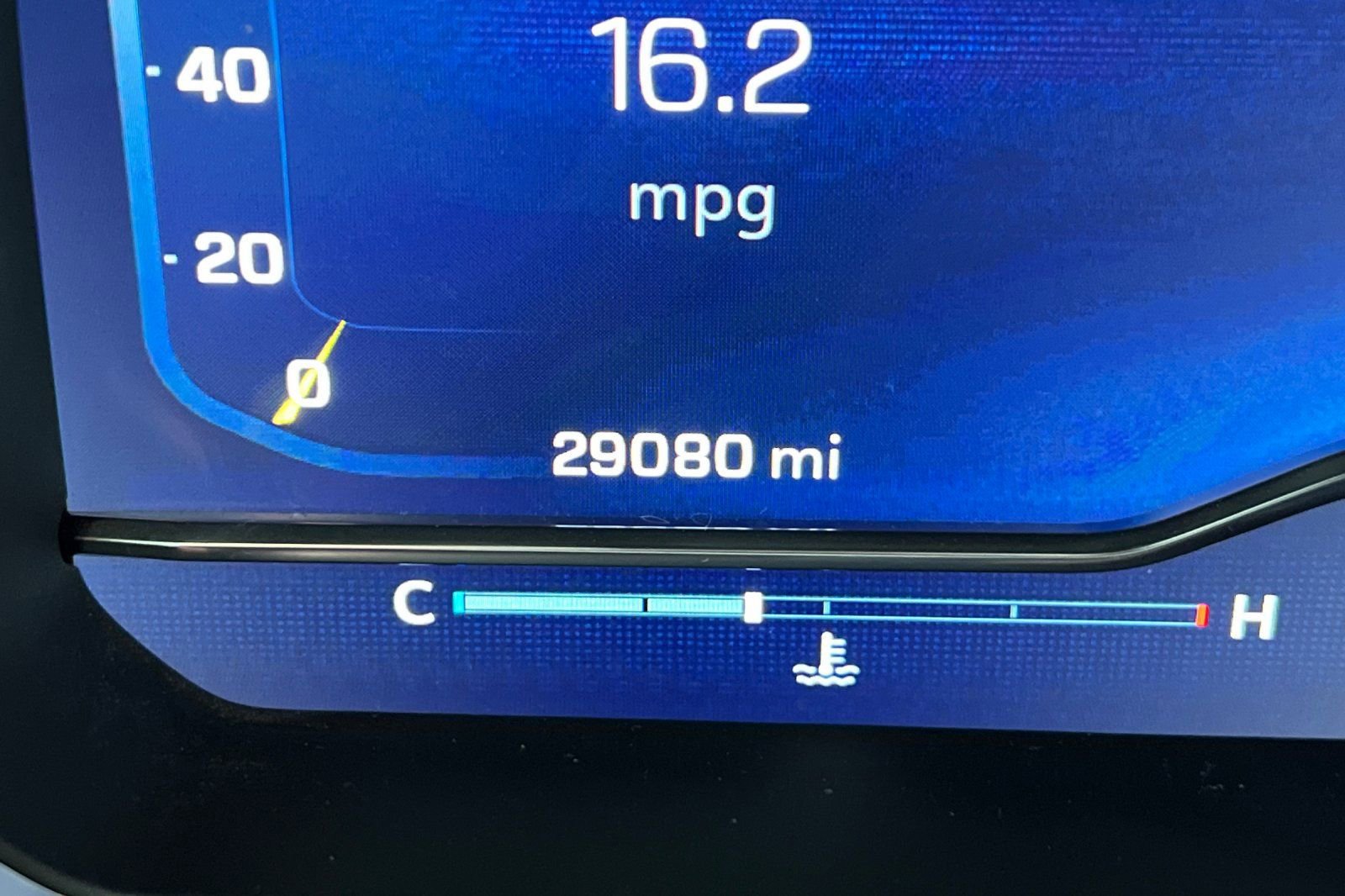 Used 2025 Chevrolet Silverado 1500 LT image 38