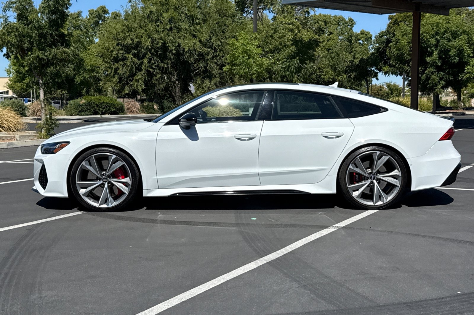 Used 2021 Audi RS 7 Sportback w/ Black Optic Package AWD/4WD image 14