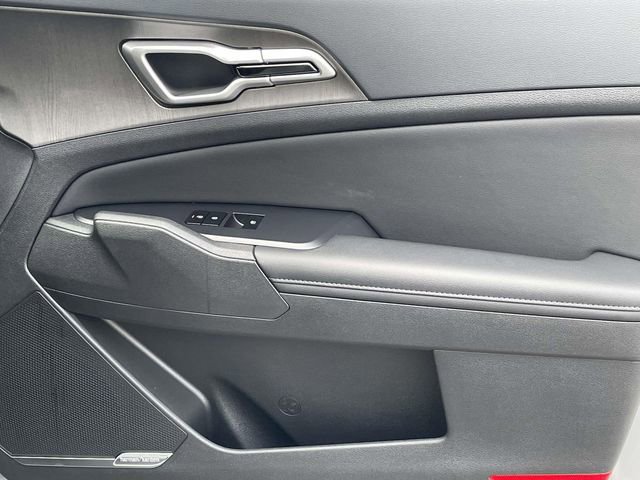 New 2026 Kia Sportage X-Line w/ X-Line Technology Package image 12