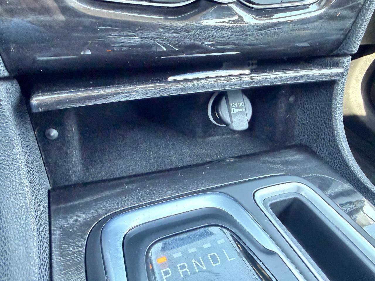 Used 2015 Chrysler 300 Limited w/ Driver Convenience Group image 54