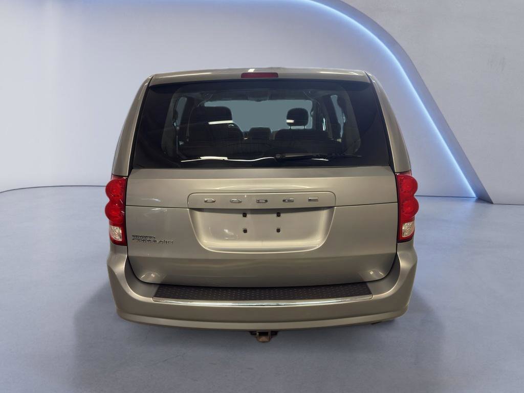 Used 2014 Dodge Grand Caravan American Value Package FWD image 6
