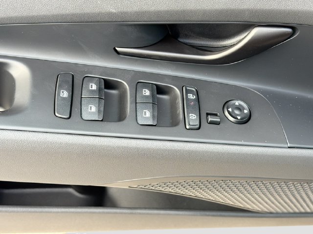 Certified 2026 Hyundai Elantra Sport FWD image 18