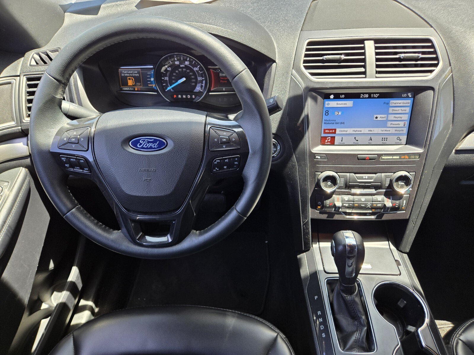 Used 2019 Ford Explorer XLT w/ Equipment Group 202A FWD image 10