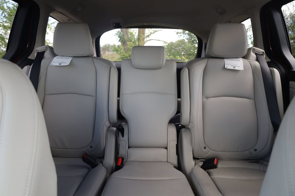 New 2027 Honda Odyssey EX-L image 28