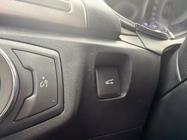 Used 2020 Ford Fusion SEL FWD image 26