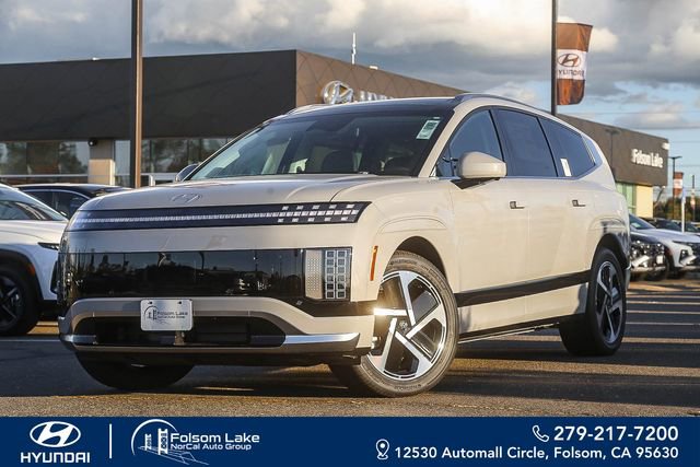 New 2026 Hyundai Ioniq 9 Calligraphy w/ Tow & Go Package AWD/4WD image 1