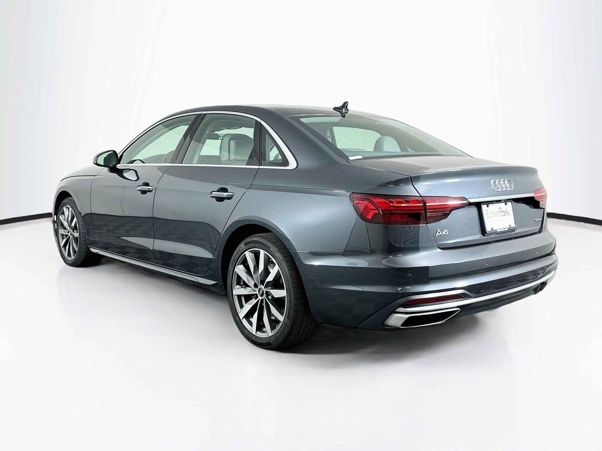 Used 2023 Audi A4 2.0T Premium w/ Convenience Package AWD/4WD image 5