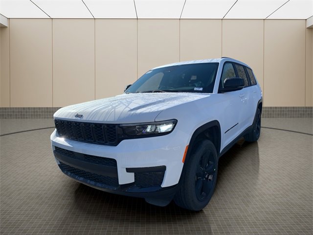 New 2025 Jeep Grand Cherokee L Altitude