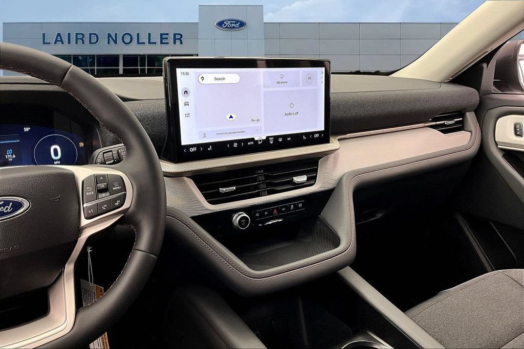 New 2026 Ford Explorer Active AWD/4WD image 6