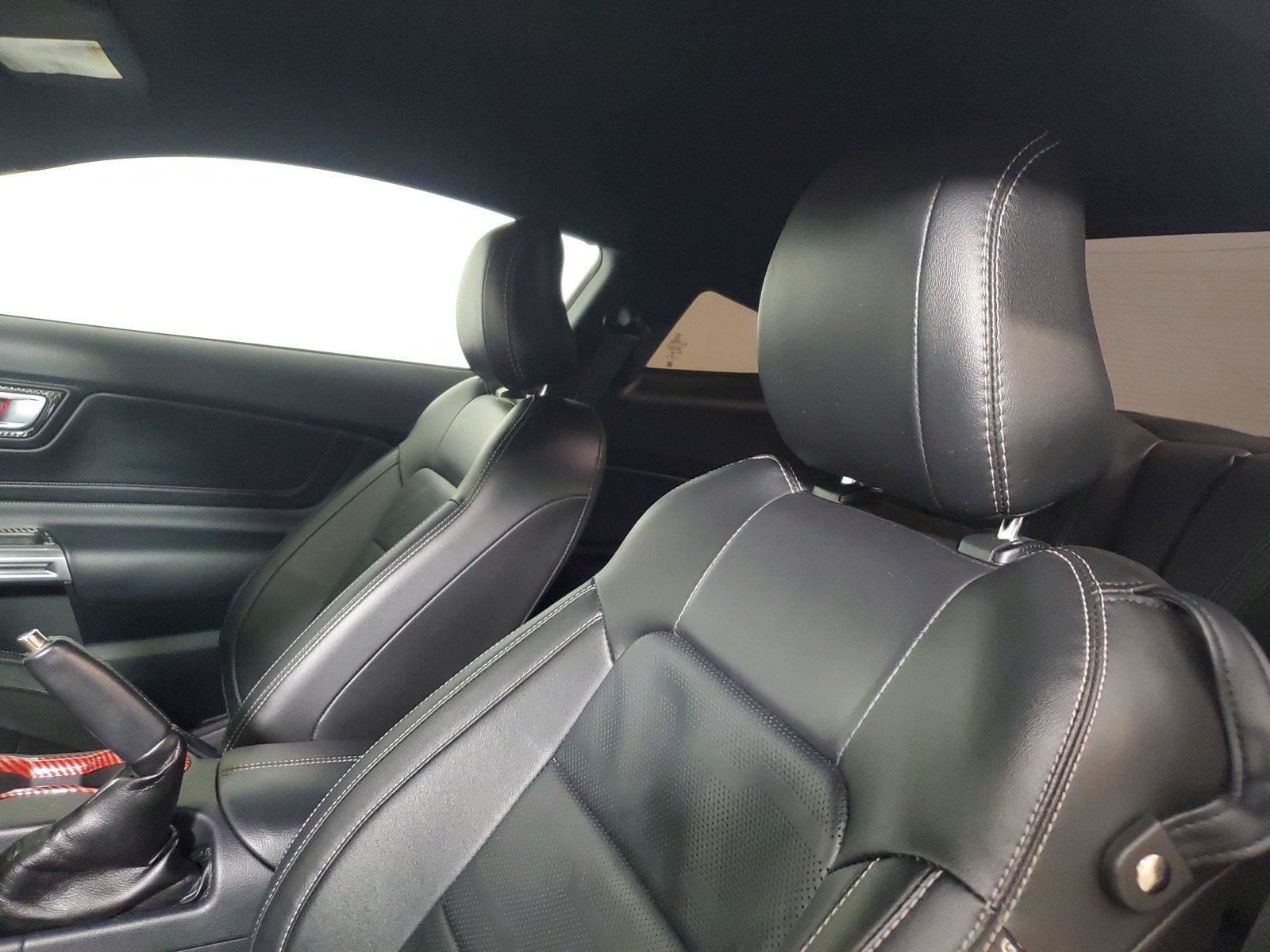 Used 2018 Ford Mustang GT Premium w/ GT Performance Package RWD image 17