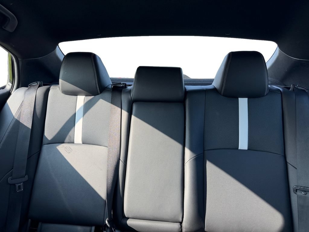 Used 2025 Toyota Camry SE FWD image 10