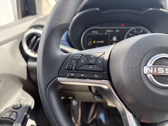 Used 2023 Nissan Versa SV FWD image 14