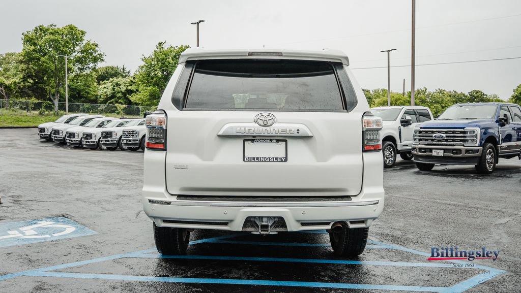 Used 2016 Toyota 4Runner Limited image 8