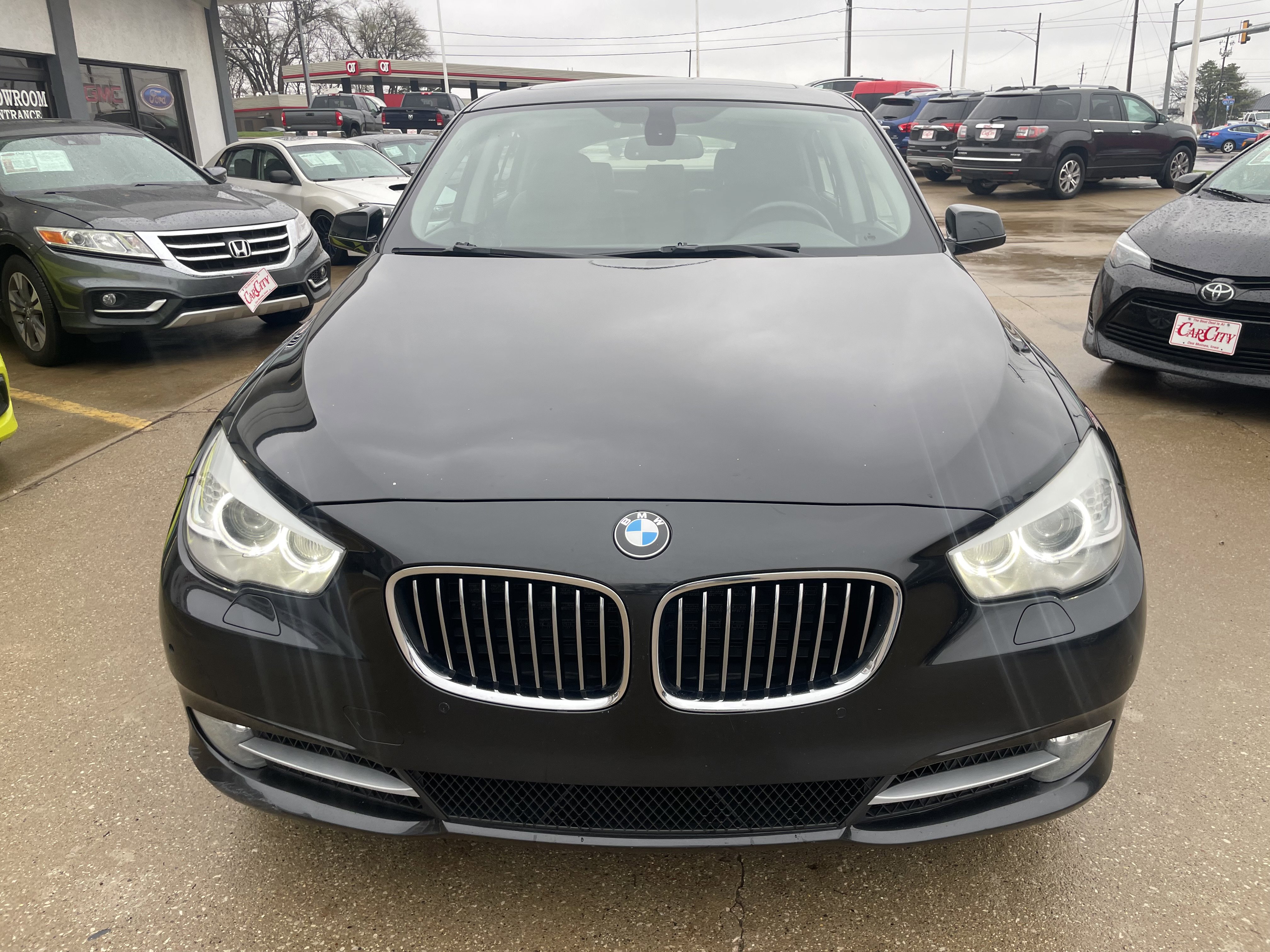 Used 2011 BMW 535i xDrive image 2