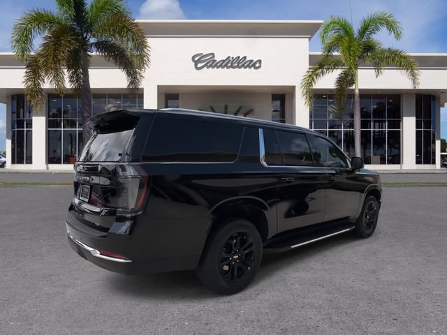 Certified 2025 Chevrolet Suburban LT w/ Comfort Package RWD image 14