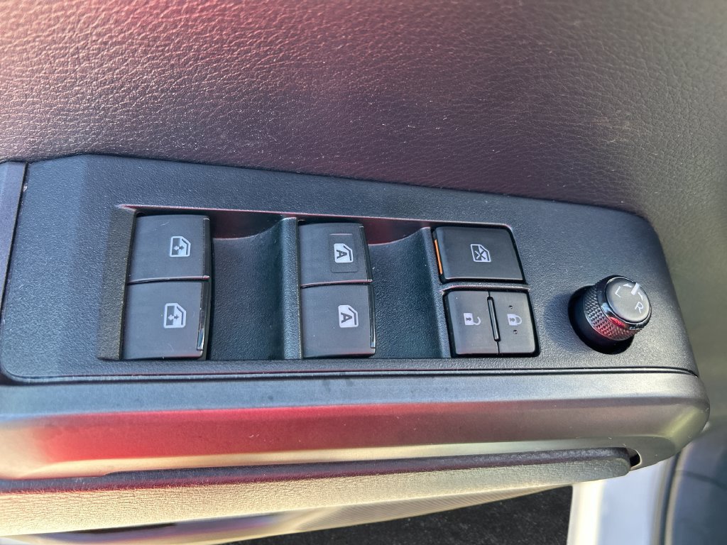Used 2019 Toyota Tacoma TRD Sport RWD image 12