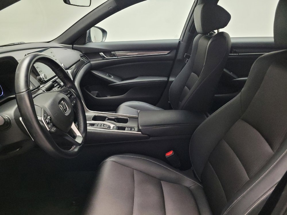 Used 2018 Honda Accord Sport image 17