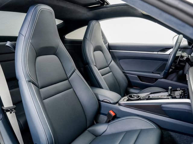 Certified 2025 Porsche 911 Carrera RWD image 27