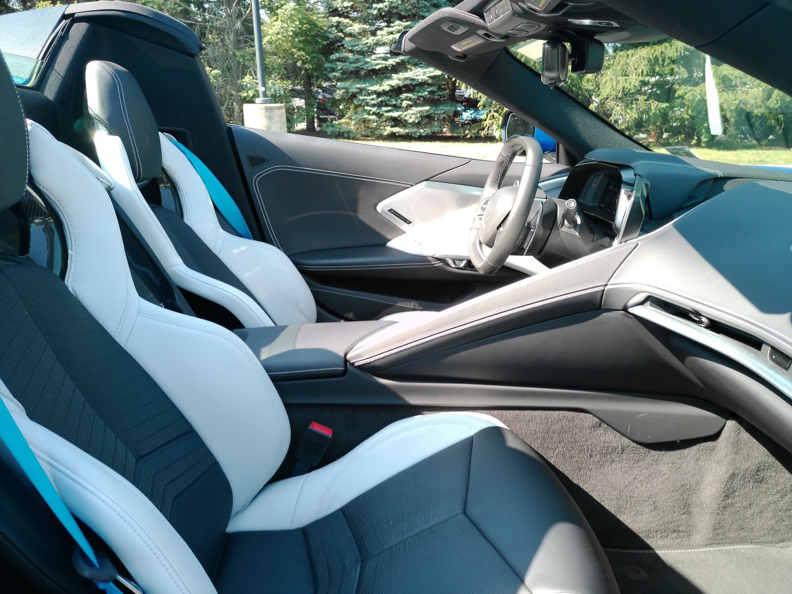 Certified 2022 Chevrolet Corvette Stingray Preferred Conv w/ Z51 Performance Package RWD image 23