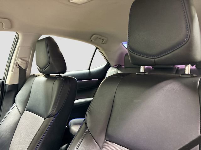 Used 2019 Toyota Corolla SE FWD image 17