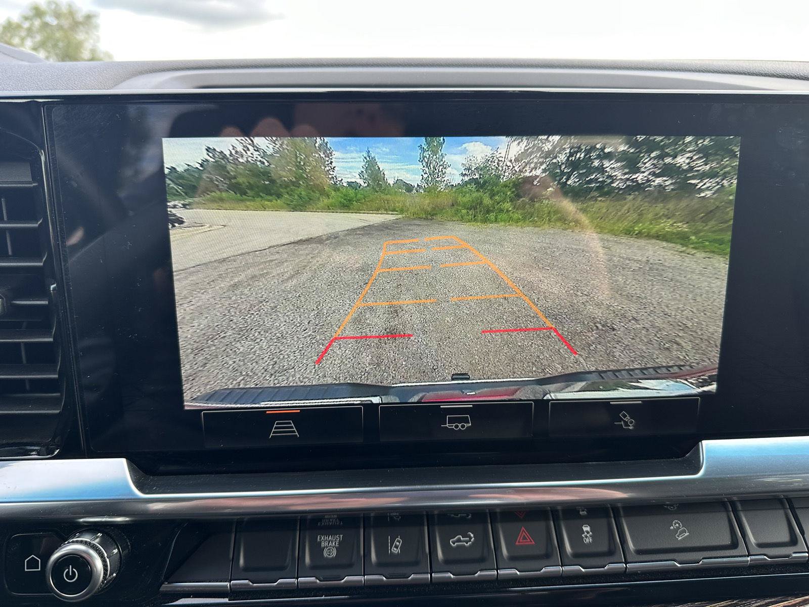 Used 2025 GMC Sierra 2500 SLE w/ Preferred Package AWD/4WD image 46
