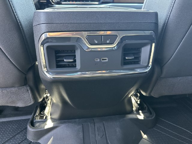 New 2026 Chevrolet Silverado 1500 High Country AWD/4WD image 22