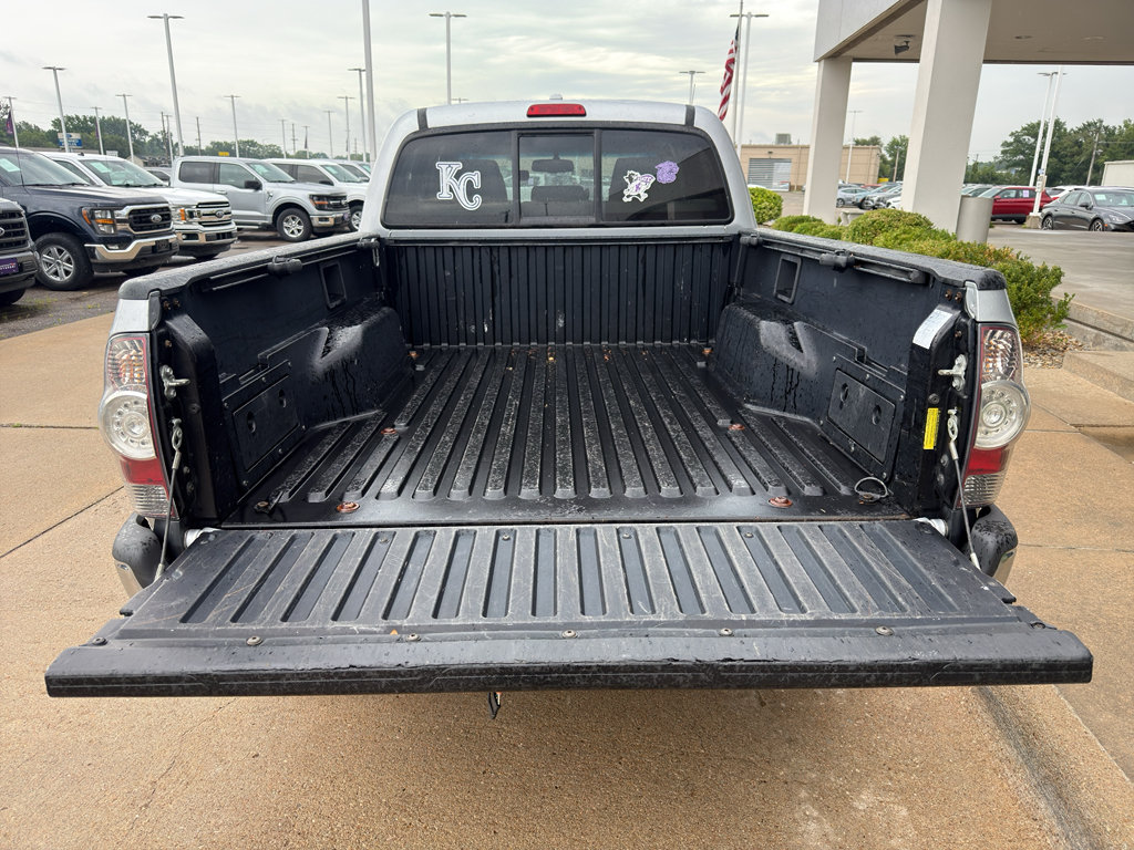 Used 2010 Toyota Tacoma PreRunner RWD image 8