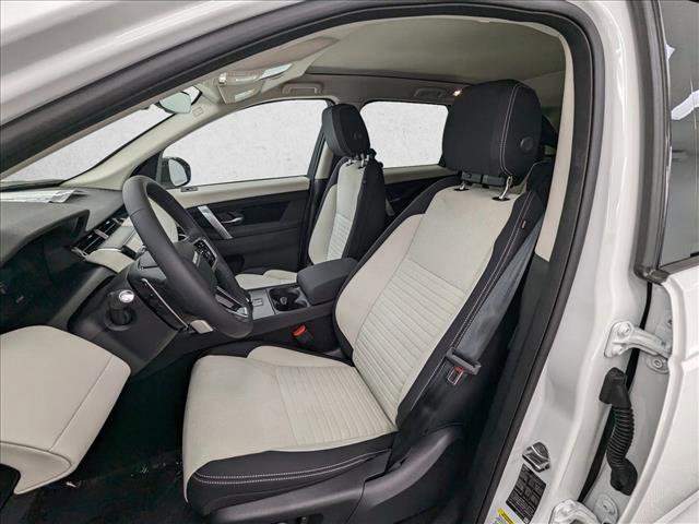New 2025 Land Rover Discovery Sport S image 5