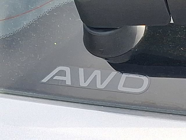 Certified 2023 Honda HR-V LX image 28