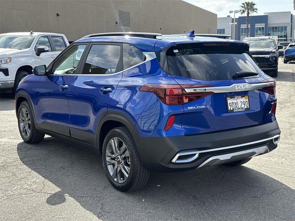 Used 2023 Kia Seltos S w/ Navigation Package image 5