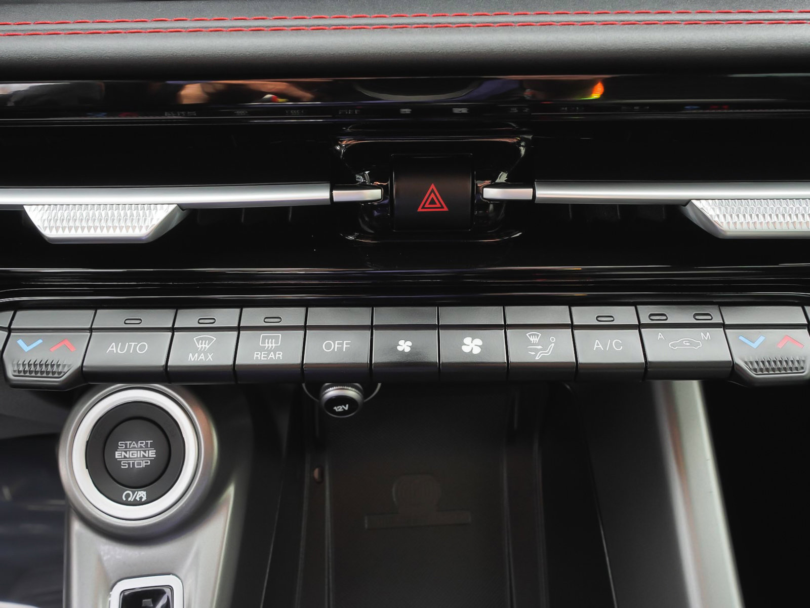 Used 2024 Dodge Hornet R/T Plus w/ R/T Blacktop Package image 27